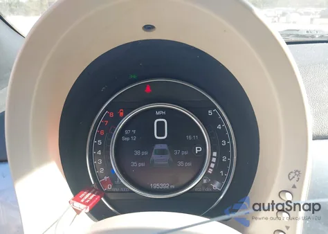 2015 Fiat 500 Sport из США, поврежденный, VIN 3C3CFFBR8FT562058